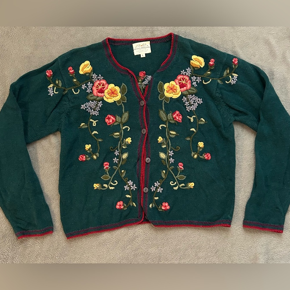 VINTAGE 1995 Susan Bristol embroidered sweater cardigan